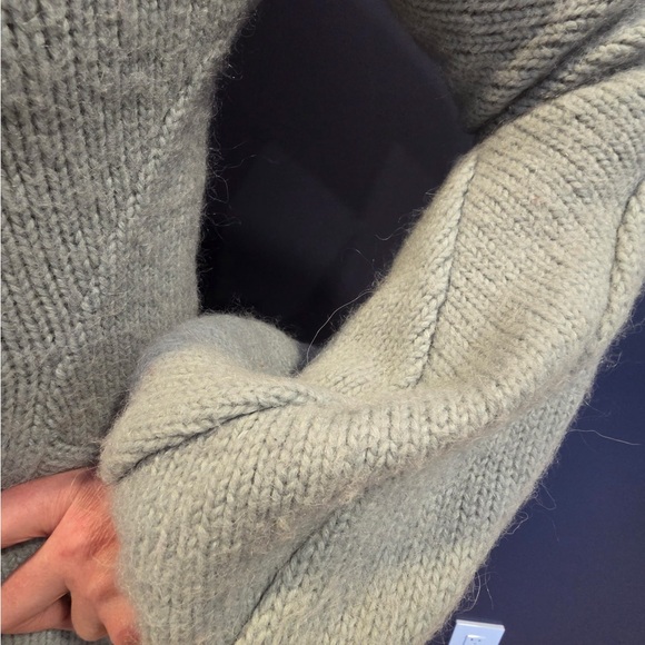 Alexander McQueen Gray Turtleneck Sweater - Picture 8 of 9